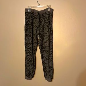 Printed lounge pants